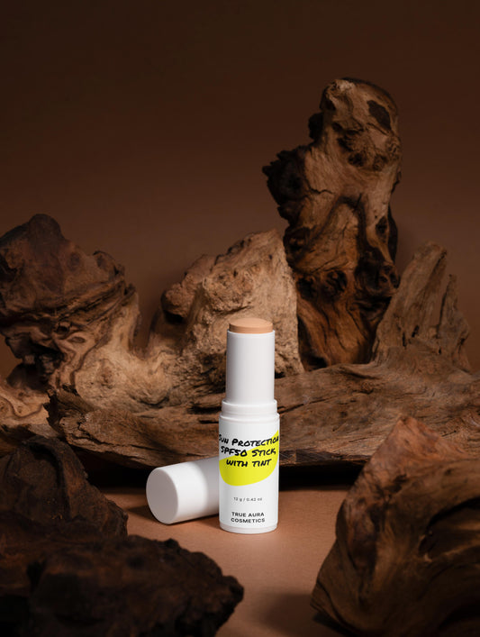 Tinted Sunscreen Stick SPF50 – Mineral Broad-Spectrum Sun Protection